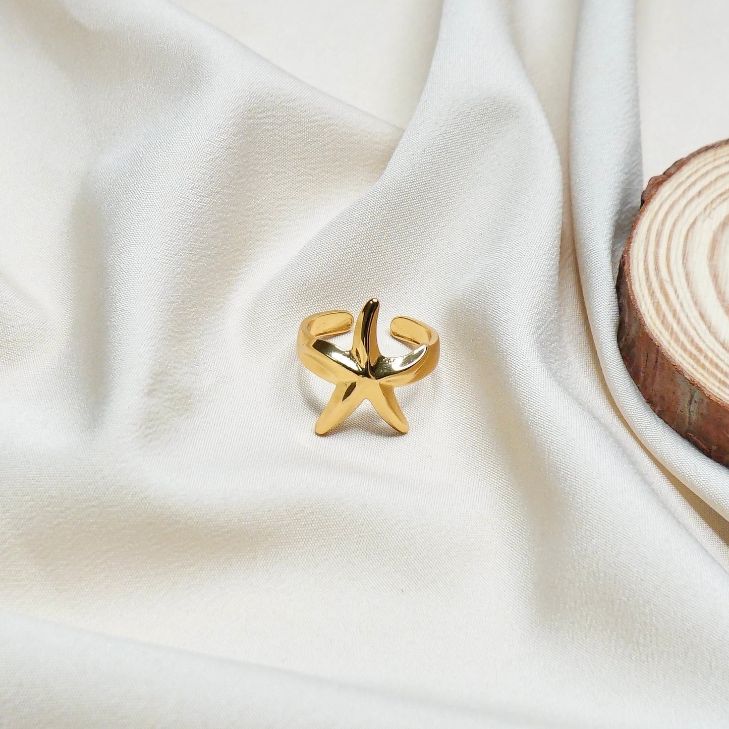 Starfish Charm Ring