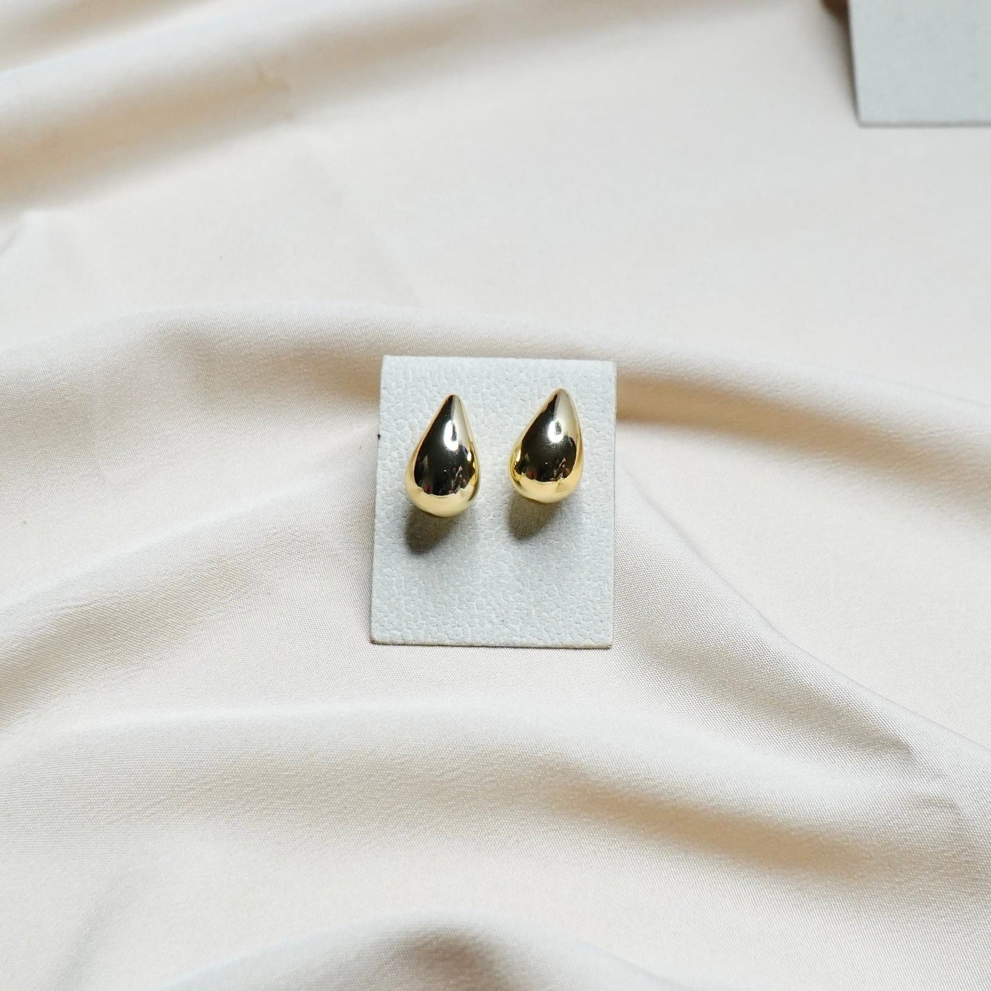 Tear Drop Small Earrings