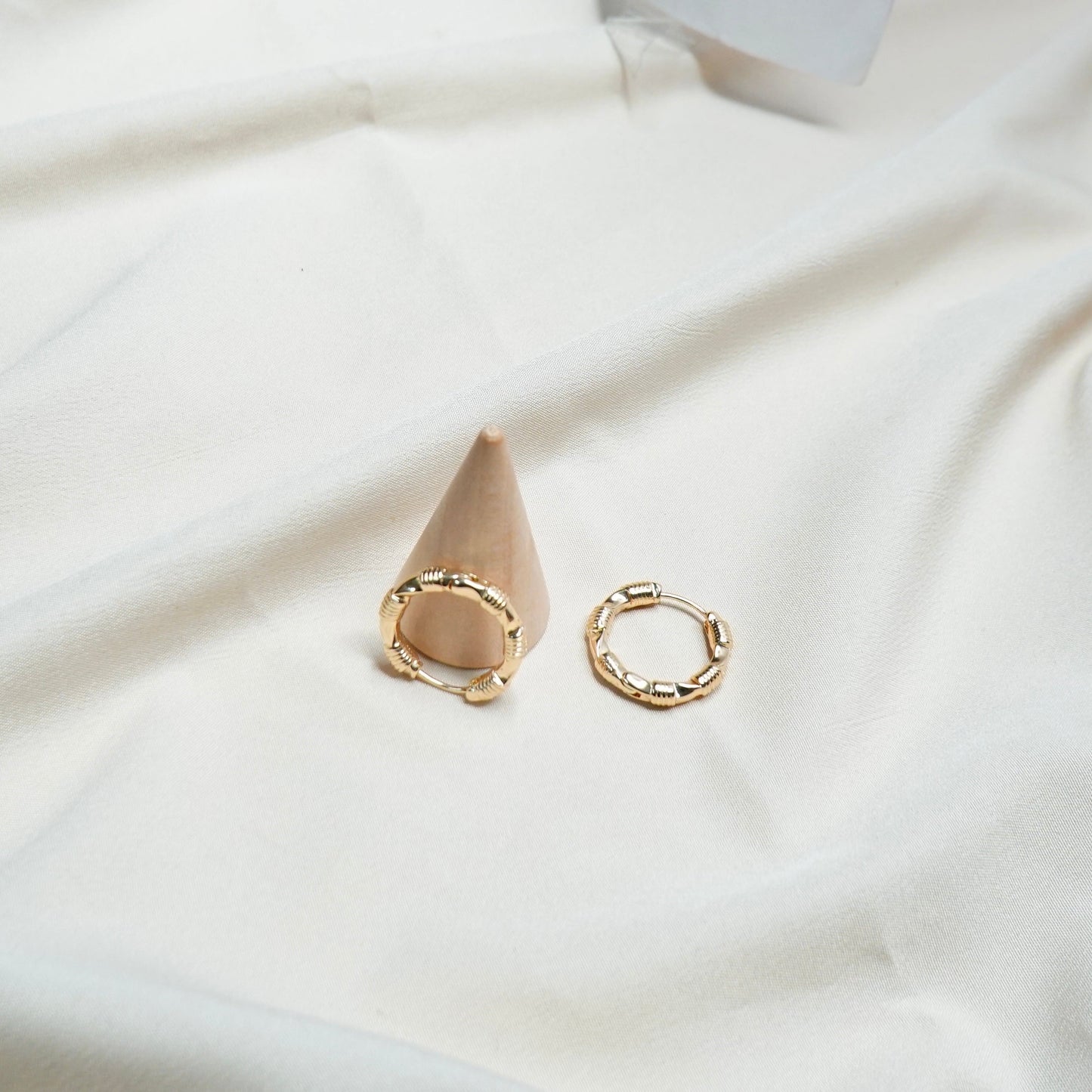 Twisted Ribbed Hoop Earrings