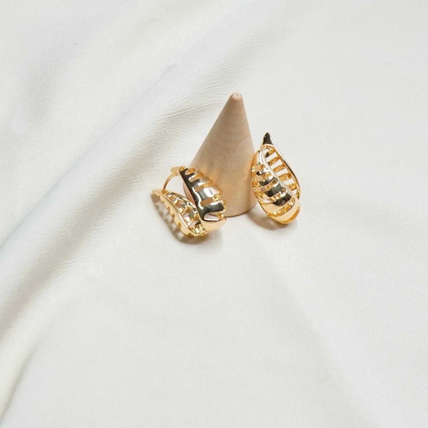 Spaced Drop Reversible Earrings