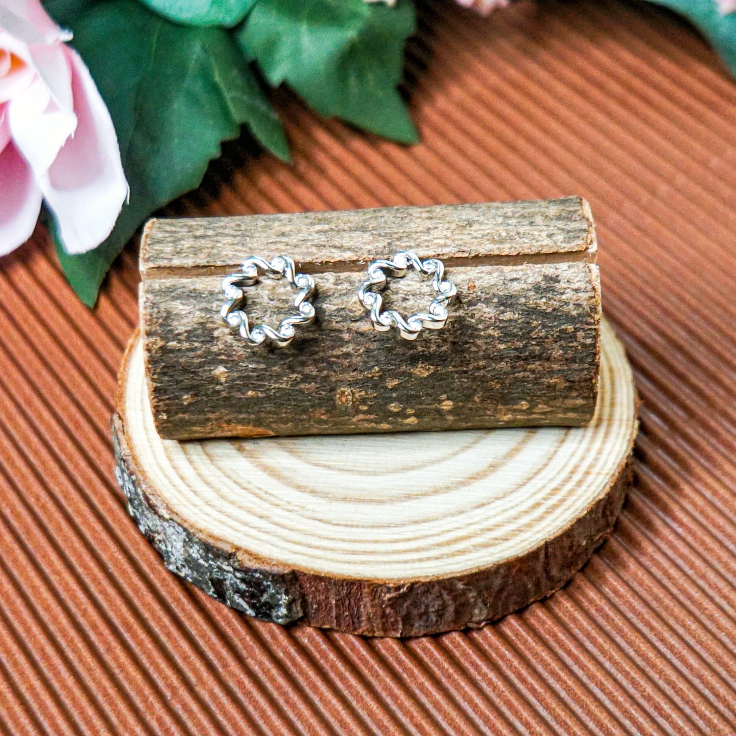 Twist Circle Earrings