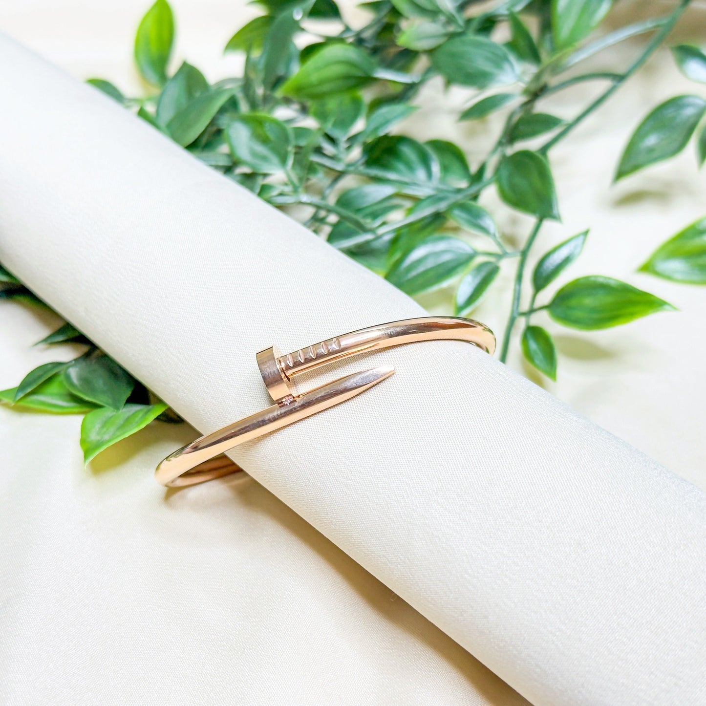 Nail Rose Gold Bracelet