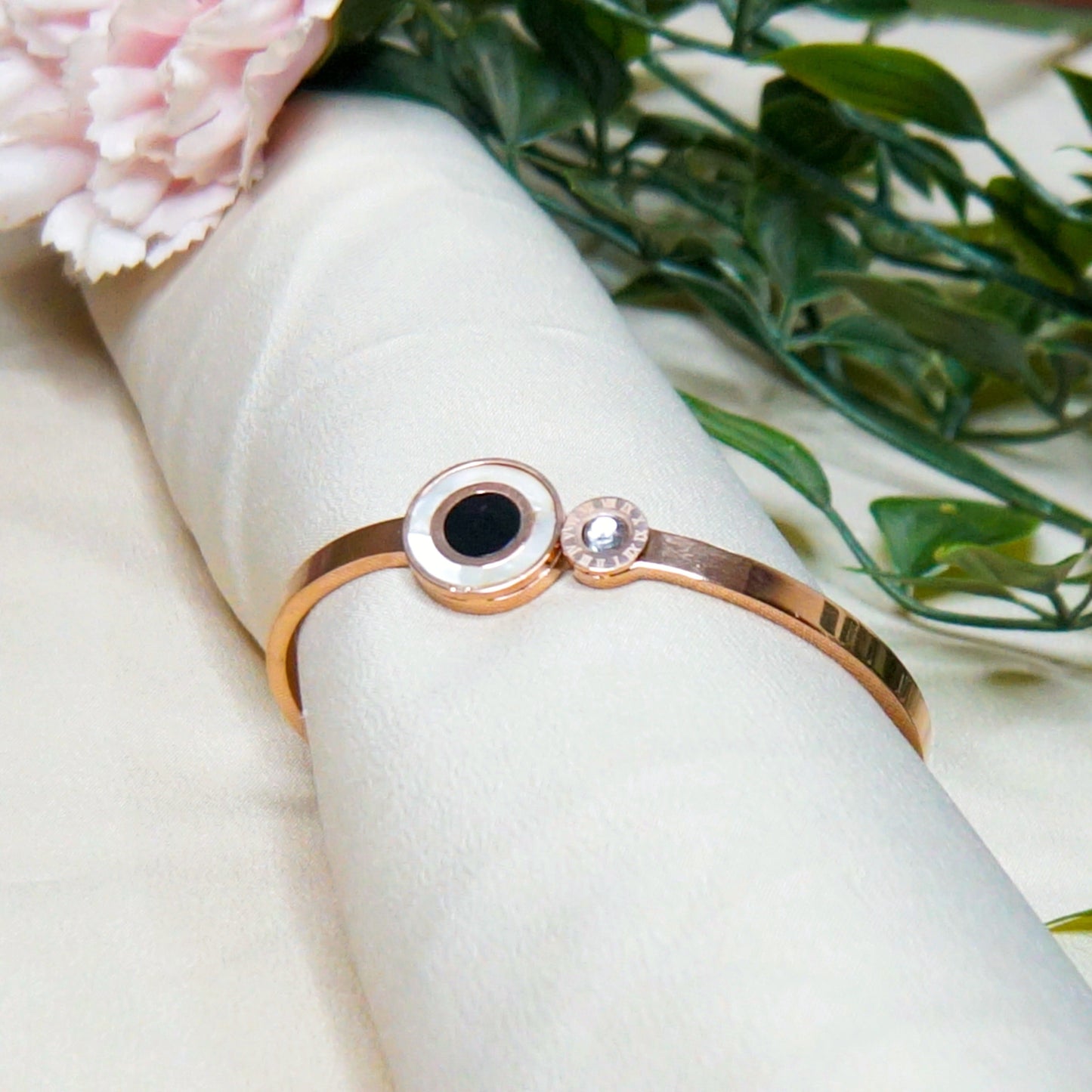 Luna Eclipse Roman Bracelet