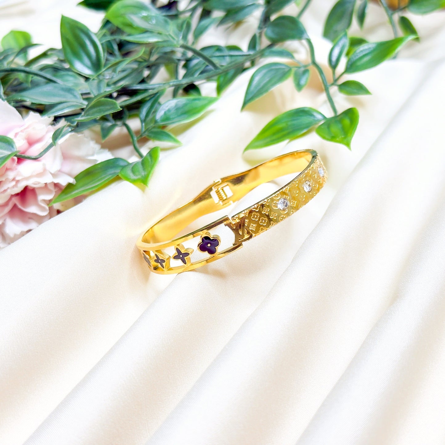 LV Clove Plus Bracelet