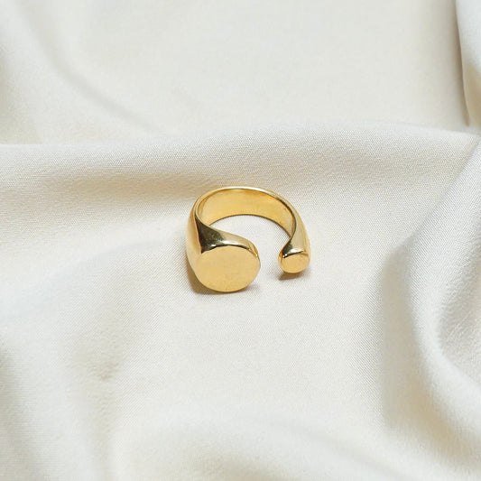 Golden Glint Ring