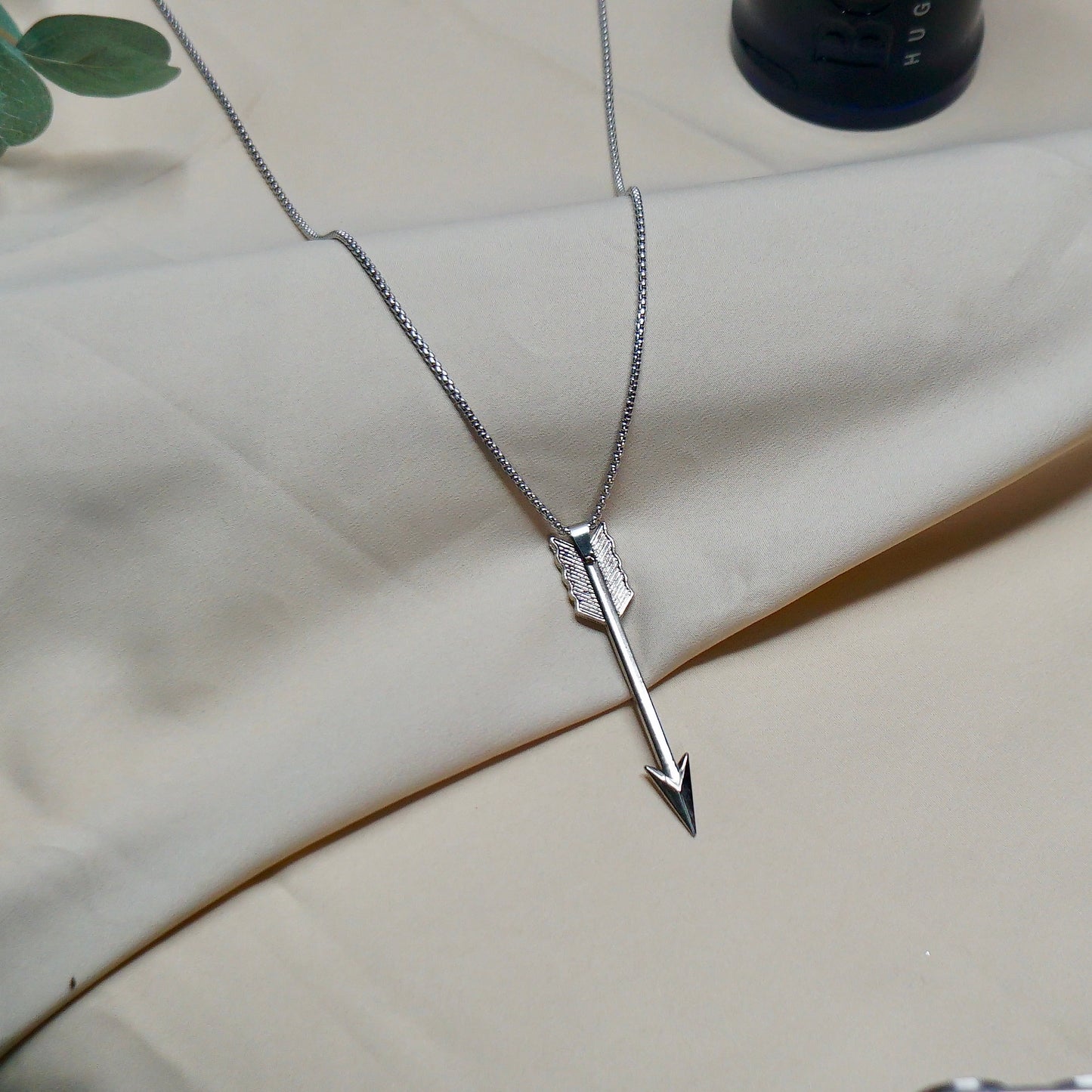 True Aim Pendant Chain