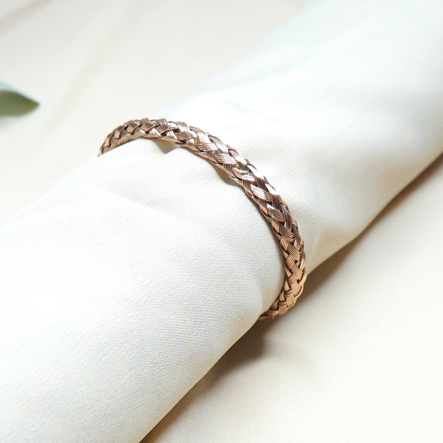 Braided Mesh Kada