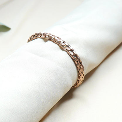 Braided Mesh Kada