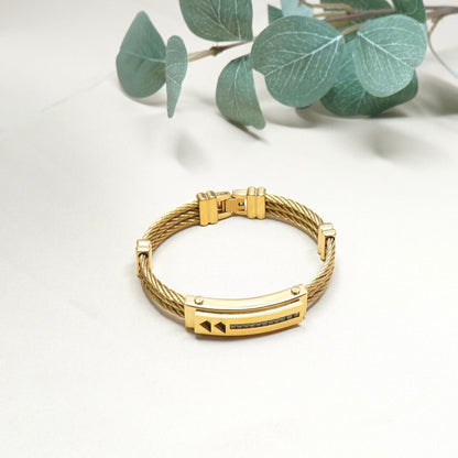 Vertex Triple String Kada