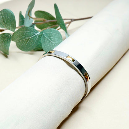 Edge Stud Kada