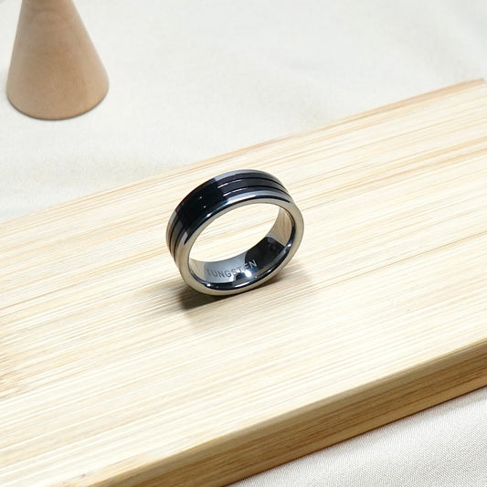 Line Splitted Tungsten Ring