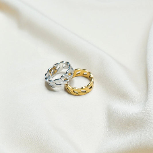 Linked Chain Ring