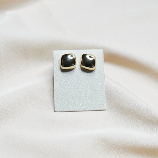 Curved Square Stud Earrings