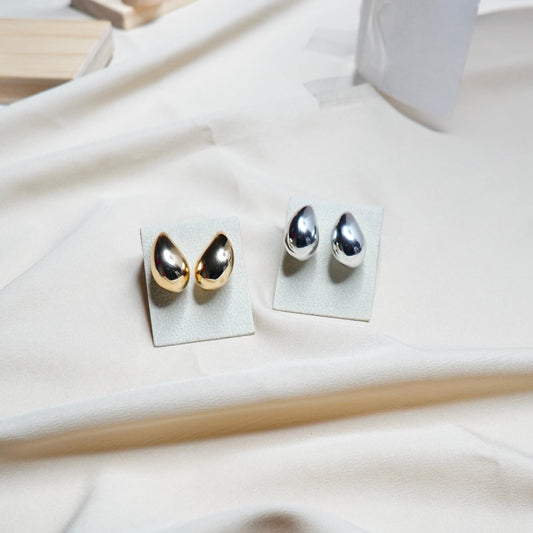 Tear Drop Medium Earrings
