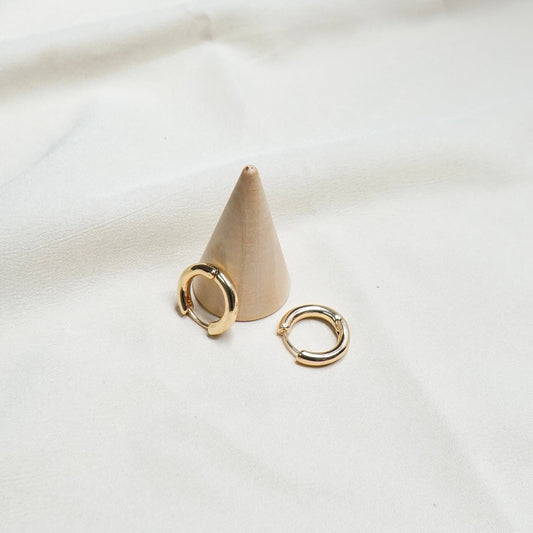 Plain Thin Hoop Earrings